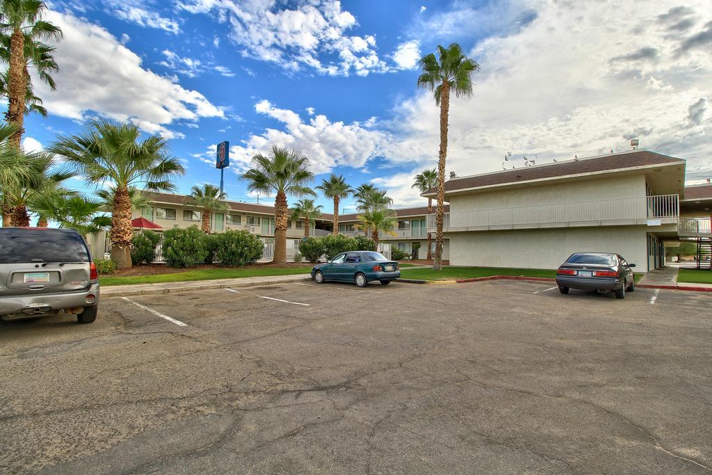 Budgetel Inn & Suites Yuma Ngoại thất bức ảnh