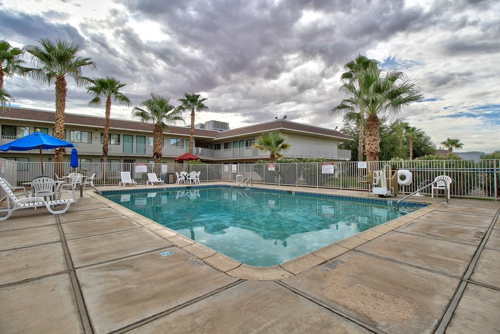 Budgetel Inn & Suites Yuma Ngoại thất bức ảnh