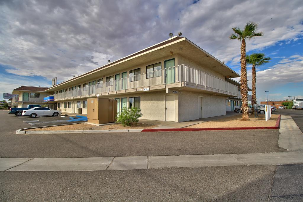 Budgetel Inn & Suites Yuma Ngoại thất bức ảnh