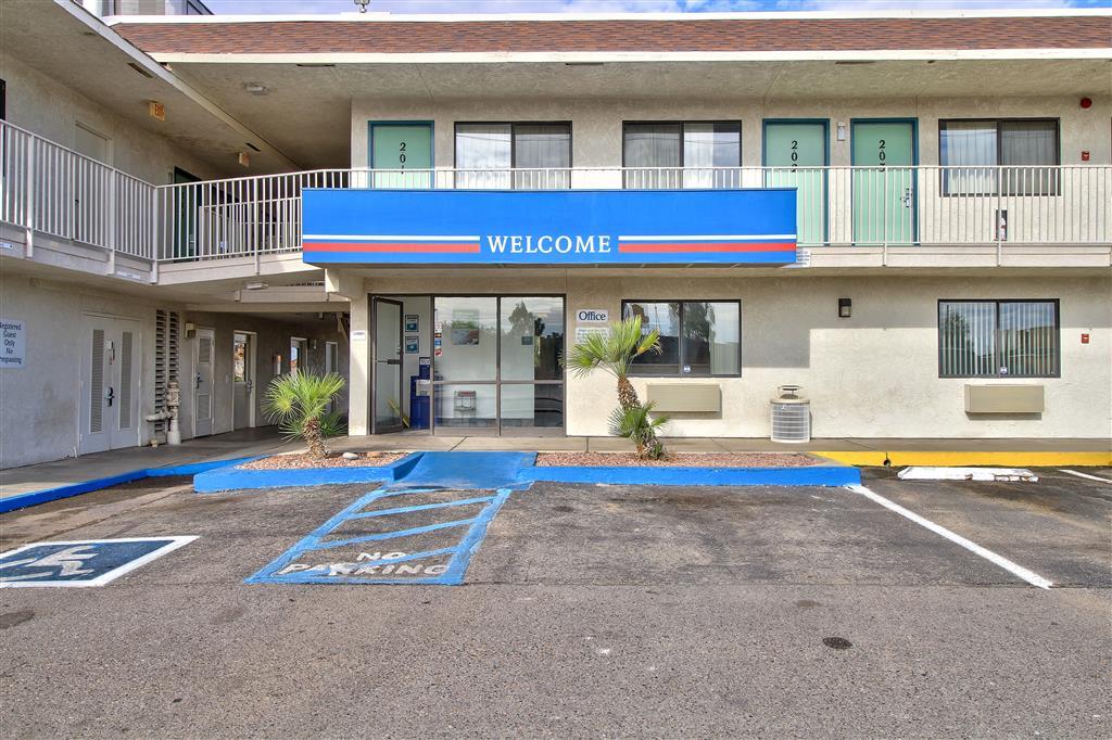 Budgetel Inn & Suites Yuma Ngoại thất bức ảnh