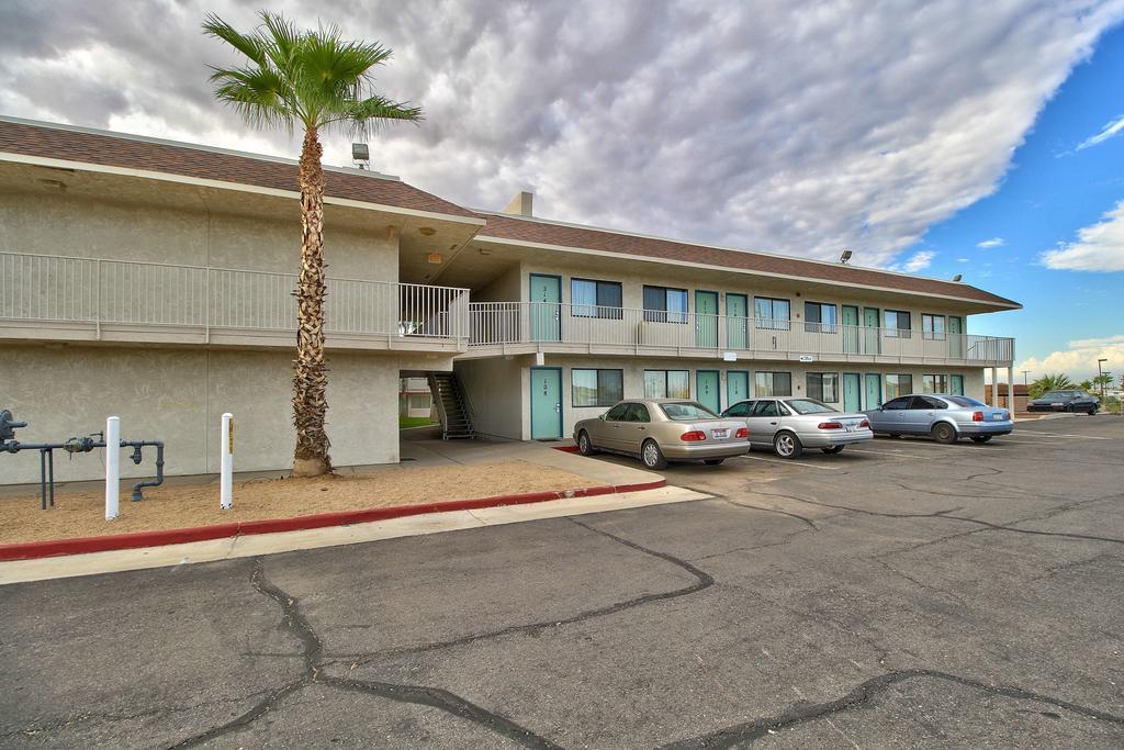 Budgetel Inn & Suites Yuma Ngoại thất bức ảnh